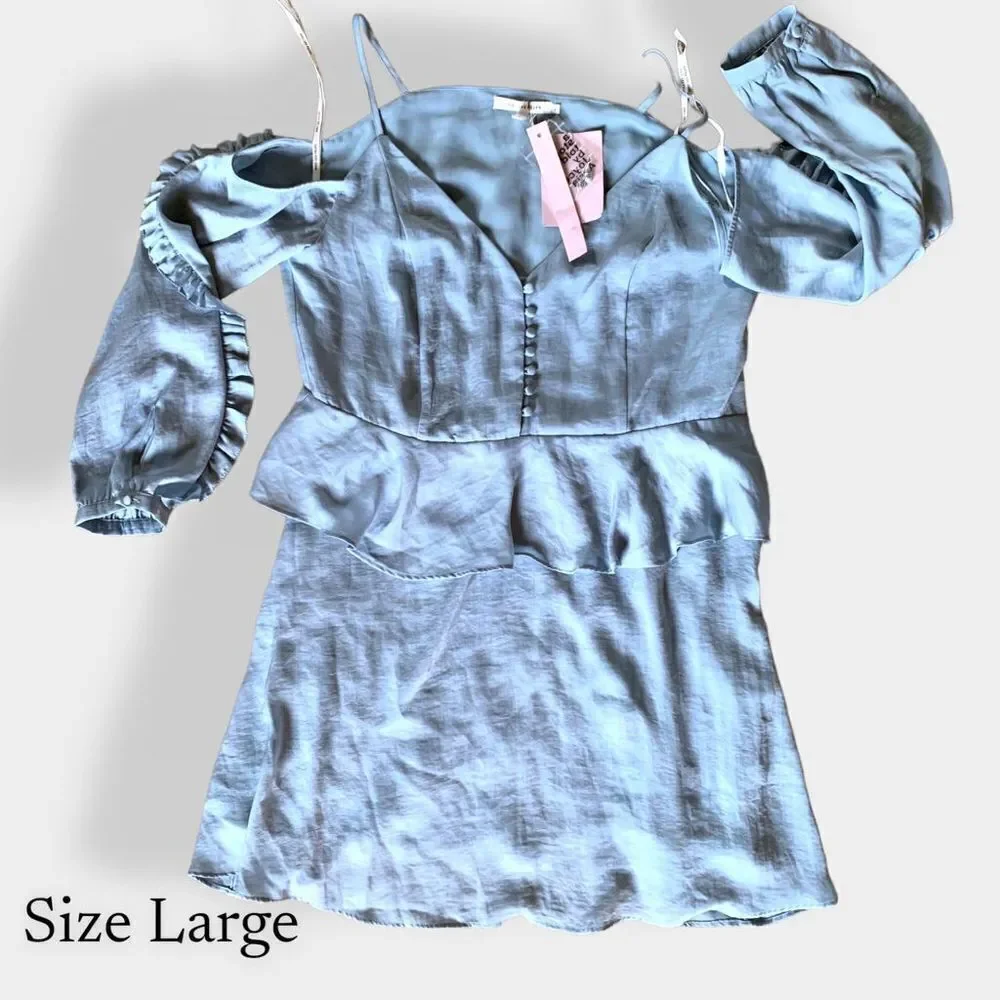 Avec Les Filles Y2K Cold Shoulder Midi Satin Dress Size L Long Sleeve‎ Ruffles